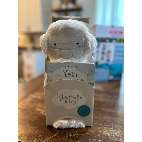 Slumberkins Yeti Snuggler & 2 Board Books Complete Set Bundle - Picture 4 of 8